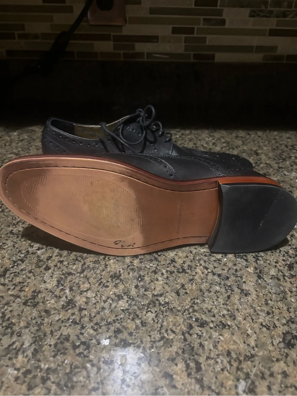 Banana Republic elegant wingtip